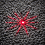 Eyenimal Automatischer Laser Interaktives Spielzeug Katze & Hund mit Timer | 10x10x20cm