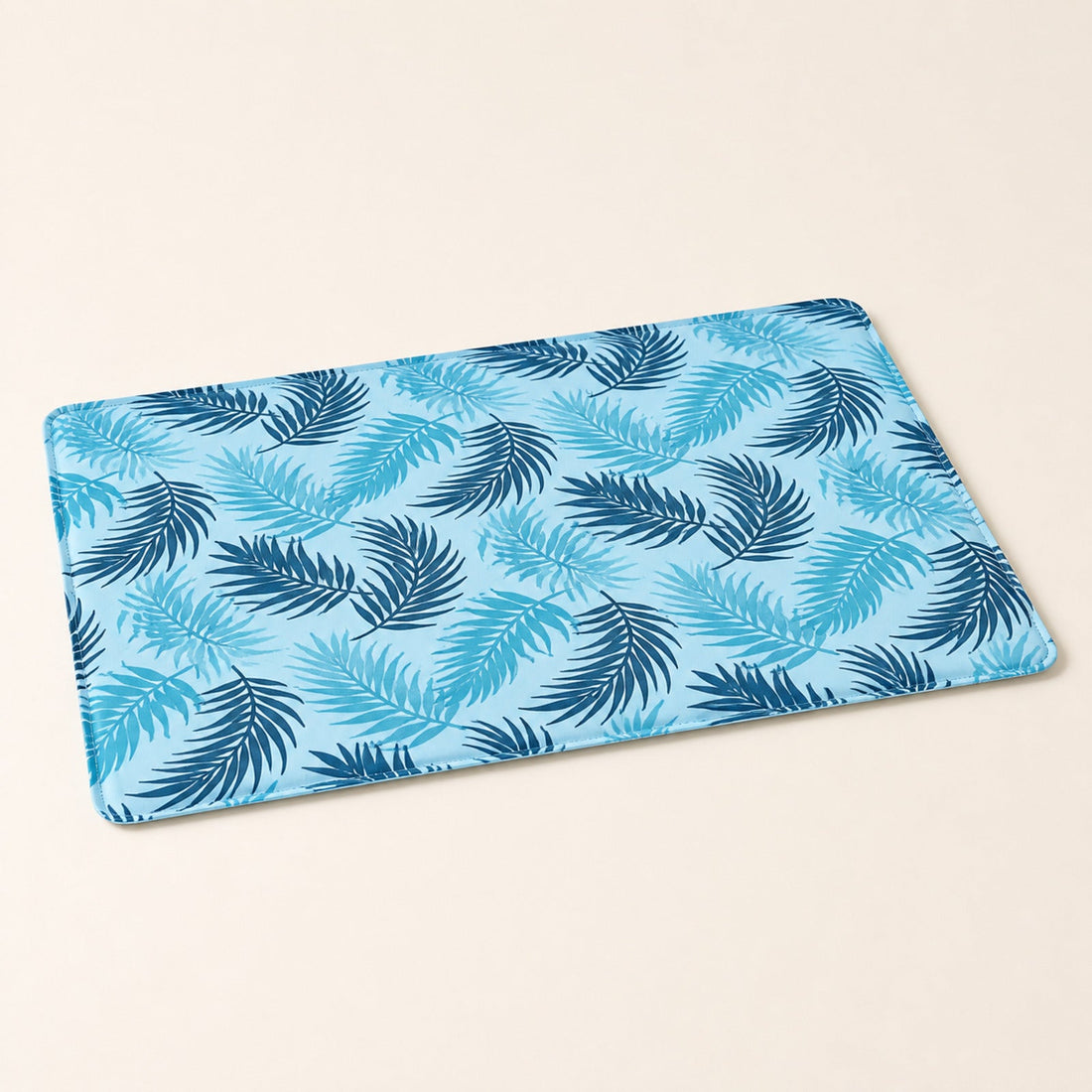 Trixie Koelmat met Palmbladeren Print Lichtblauw